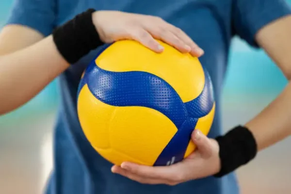 Volleyball (iStock)